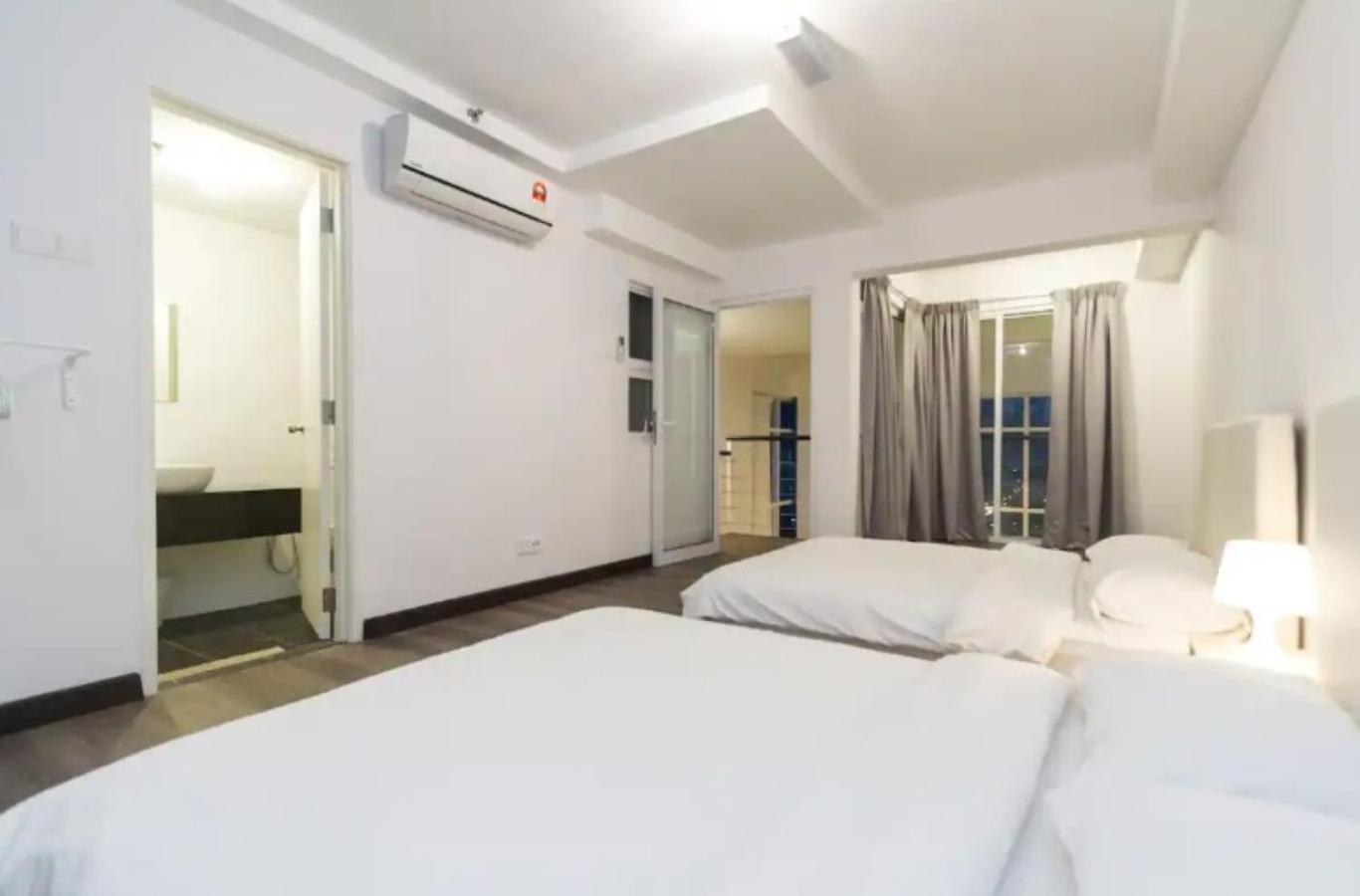 Maritime Suite Holiday Rental II George Town Ngoại thất bức ảnh